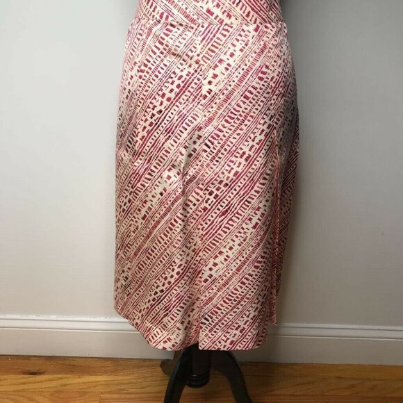 Merona Womens Pleated Skirt Red Pink 100% Silk Eth - Picture 7 of 7